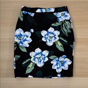 NWT Banana Republic Floral Black Skirt